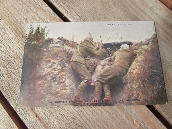 WW1 Original postcard (colourised) Vickers machine gunners