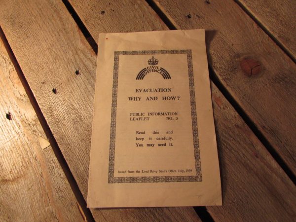 1939 Civil Defence evacuation leaflet