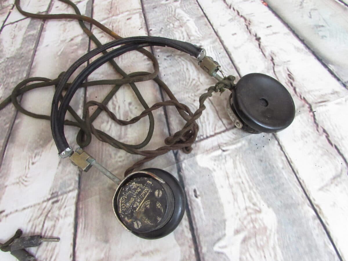 BBC,WW2 EARPHONES