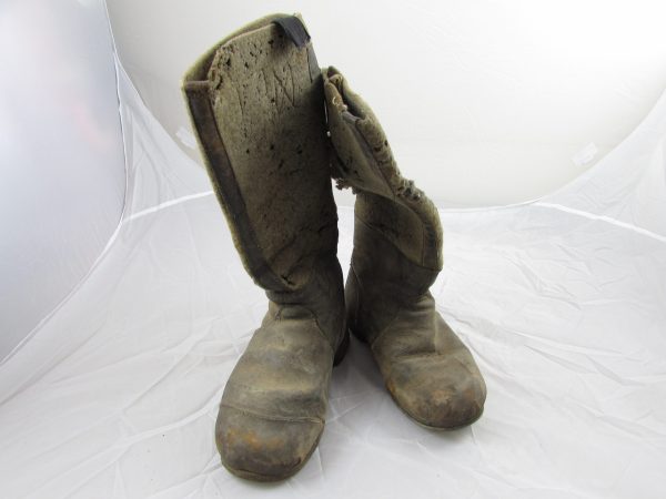 WW2 Panzer Crew Winter Boots , Relic