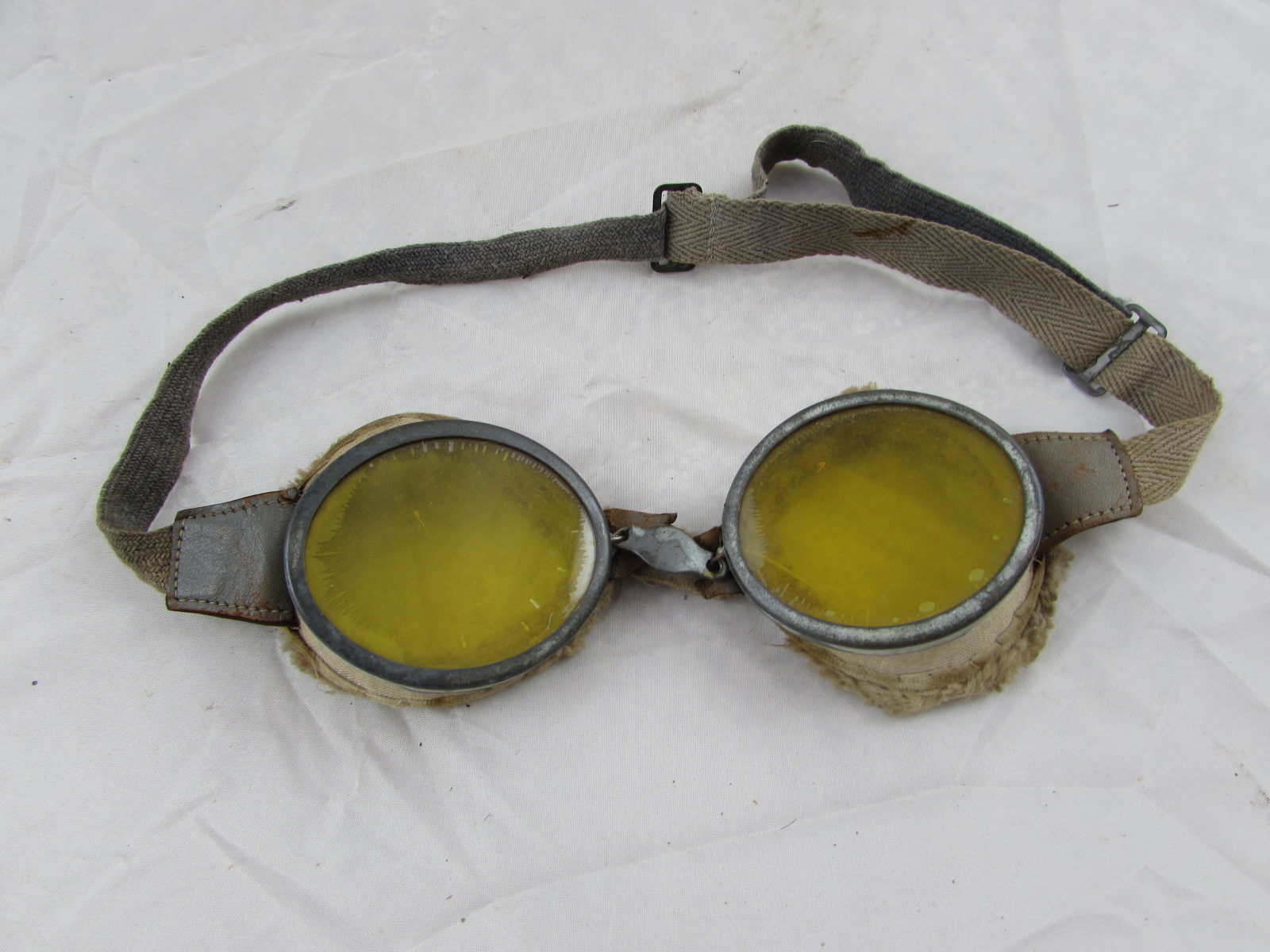 WW1 R.F.C -R.N.A.S Flying Goggles.
