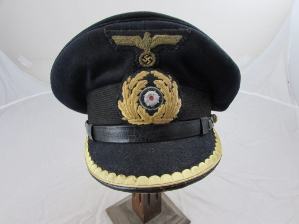 Kreigsmarine Officer Winter Cap, named (original)