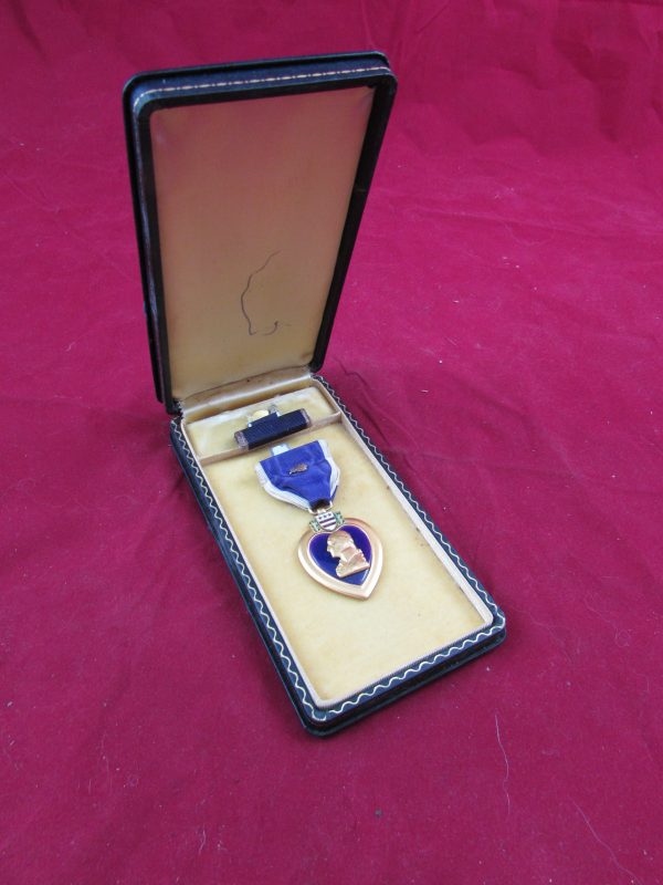 WW11 Purple Heart with Oak Leaf ,boxed