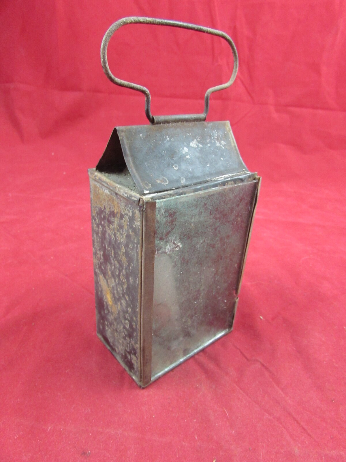 WW1-WW2 Hand Lamp