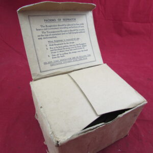 WW2 Civilian Boxed Gas Mask - Image 4