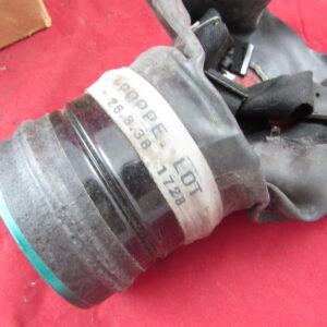 WW2 Civilian Boxed Gas Mask - Image 2