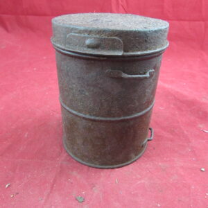 GERMAN WWI GAS MASK TIN M1915