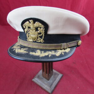 WW2 US Navy Officers Tan Peaked Cap ( Commander)