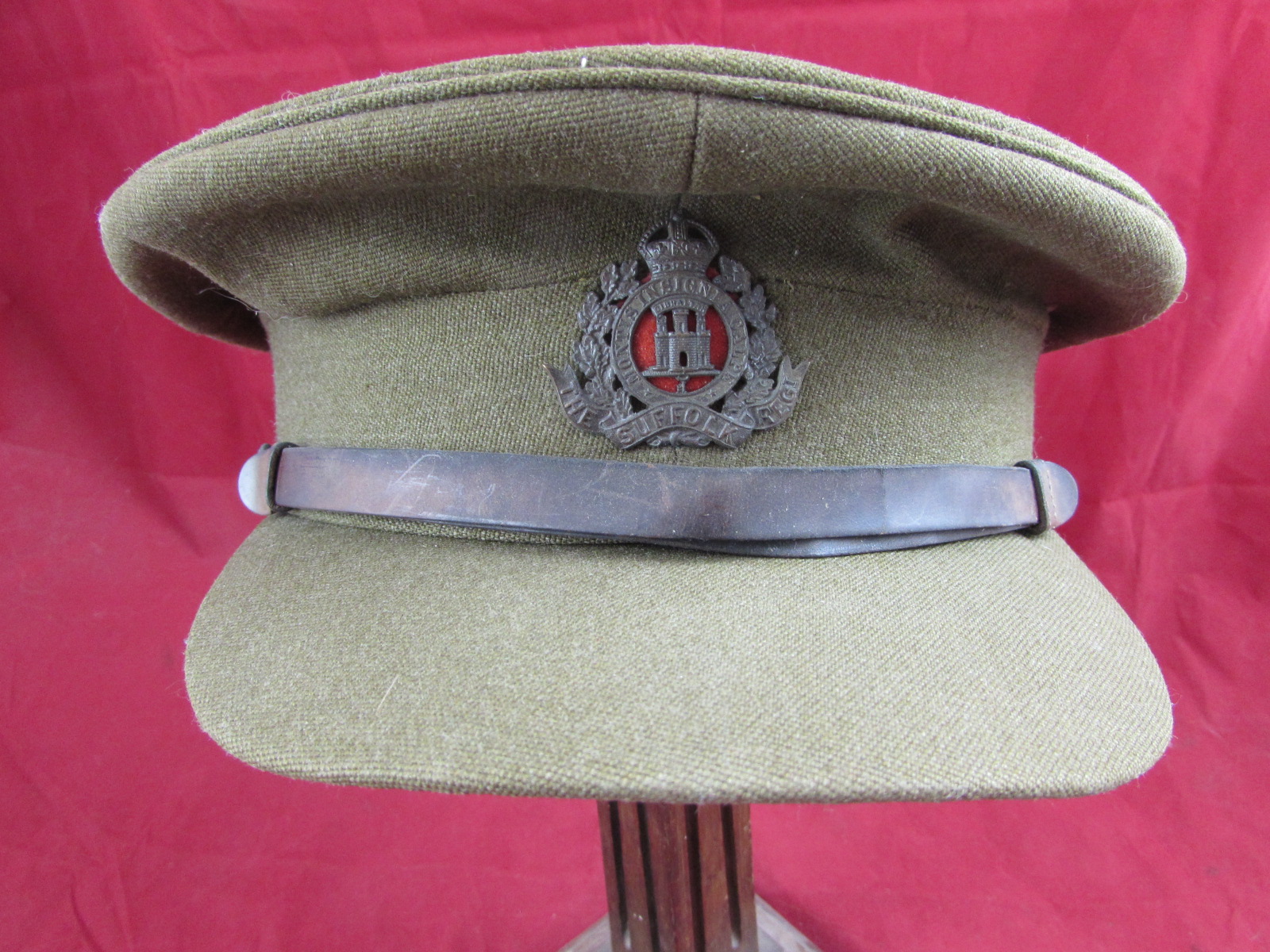 BRITISH WWII SUFFOLK REGIMENT INFANTRY OFFICERS CAP. NAMED