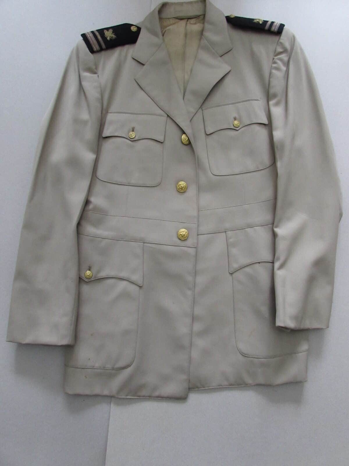 WW2 U.S. Navy Tropical Tan Officer’s Tunic – Named Ensign E.F. Mendler, 1944 (New York Stores)