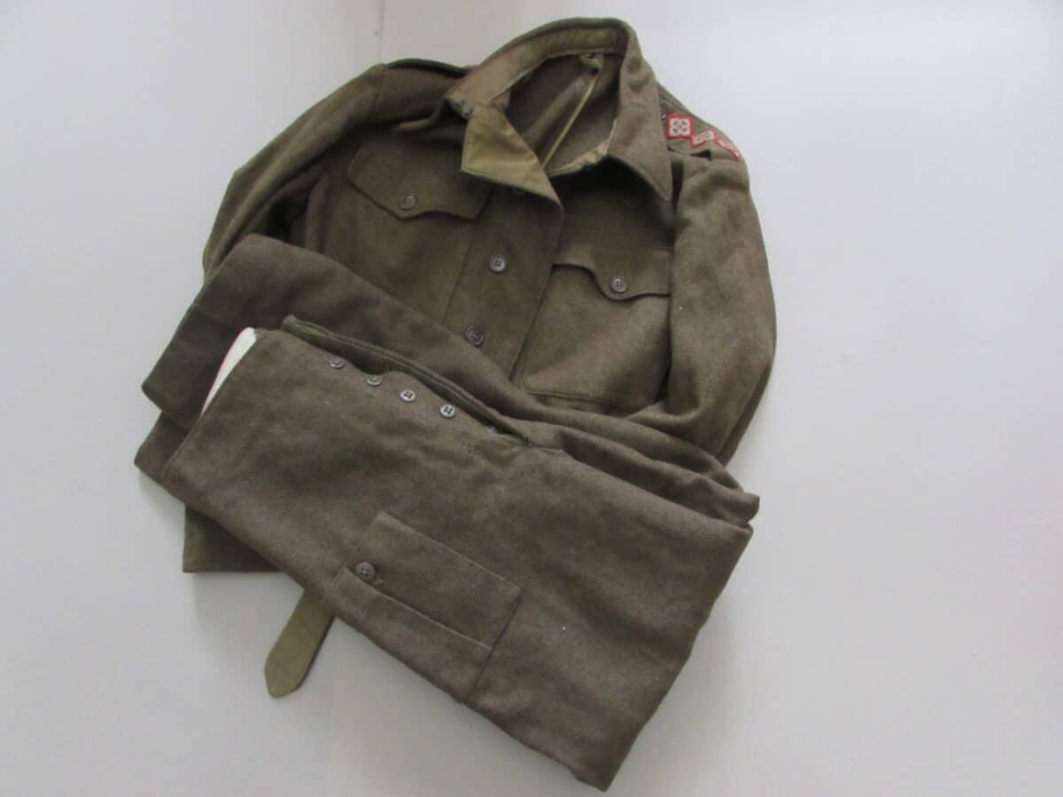 WW2 British Army Battle Dress Blouse & Trousers – 1943 Dated – U.S. Made – Captain Rank – Sigmund Eisner Co.