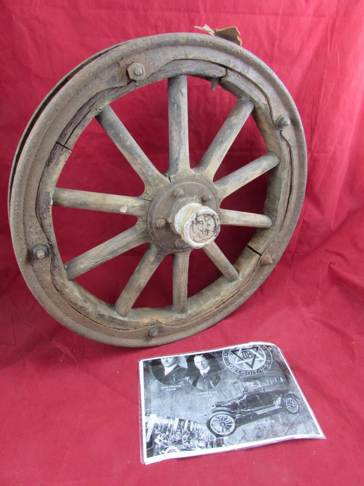 WW1 Dodge 30-35hp Staff Car Wooden Wheel Metal Rim. (Meuse-Argonne)