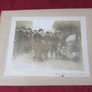 Original Daily Mirror Press Photograph – King George V Inspecting Battle Damage at Rosyth Dockyard – Royal Navy Fleet Repairs – c.1916 – Battle of Jutland Interest – 12 x 9 Inches