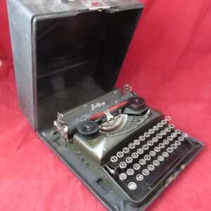 WWII German Boxed Erika Typewriter by Seidel & Naumann – Working Order