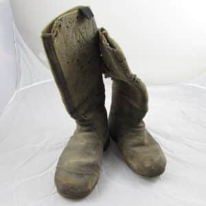 Pair of German WW2 Winter Boots,Panzer Crew ,Wehrmacht Elite, Eastern Front 1943-44